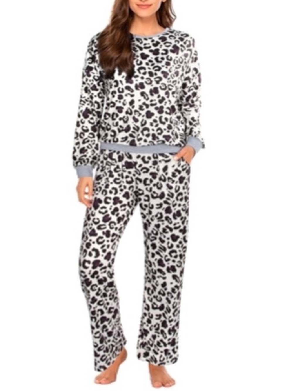 Leopard Print Women's Pajama Set - Gray/Black